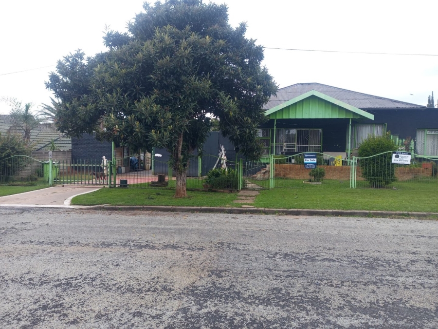 4 Bedroom Property for Sale in Brakpan Central Gauteng