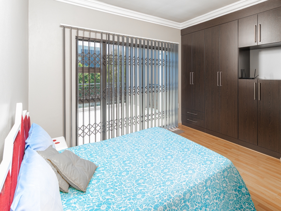 5 Bedroom Property for Sale in Helderwyk Gauteng