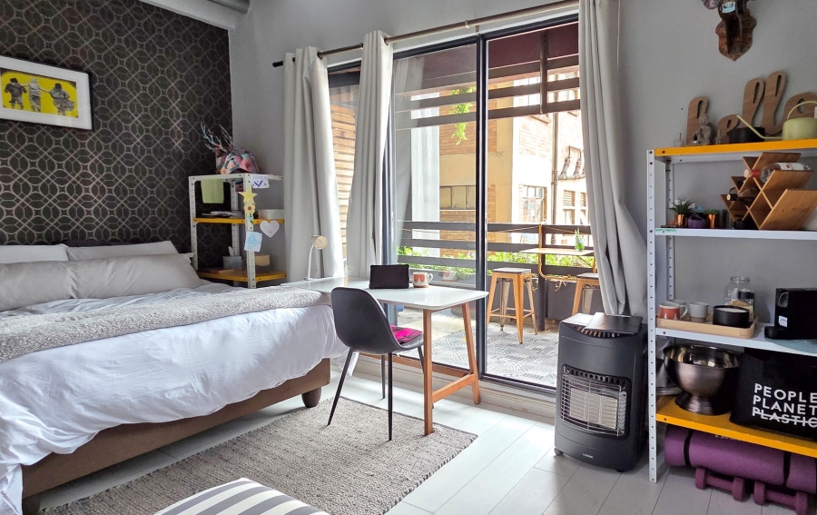 1 Bedroom Property for Sale in New Doornfontein Gauteng