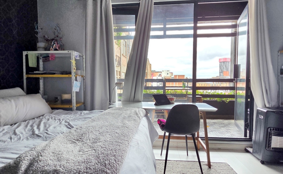 1 Bedroom Property for Sale in New Doornfontein Gauteng