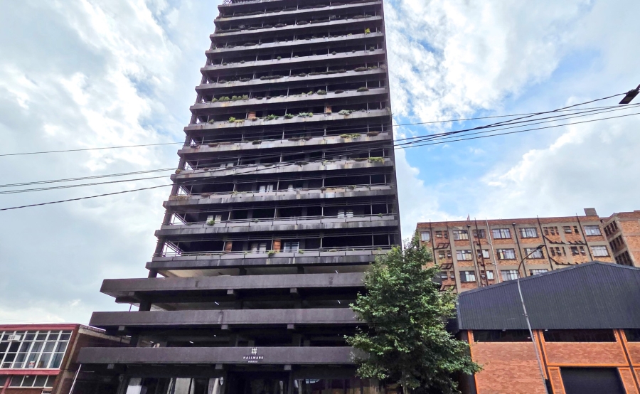 1 Bedroom Property for Sale in New Doornfontein Gauteng