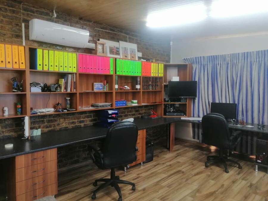 4 Bedroom Property for Sale in Bedworth Park Gauteng