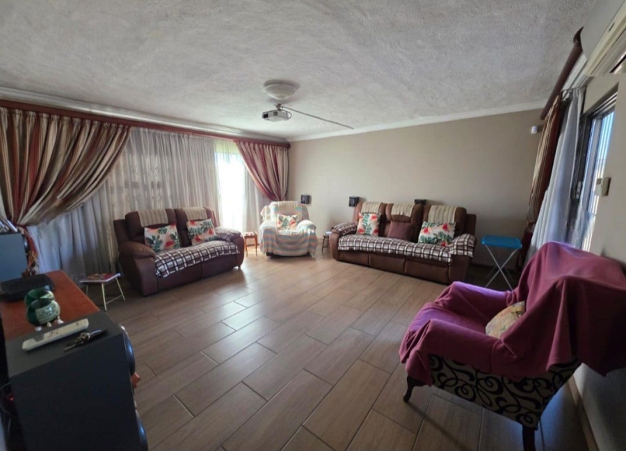 4 Bedroom Property for Sale in Bedworth Park Gauteng