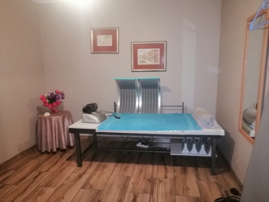 4 Bedroom Property for Sale in Bedworth Park Gauteng