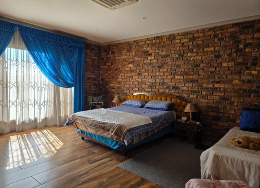 4 Bedroom Property for Sale in Bedworth Park Gauteng