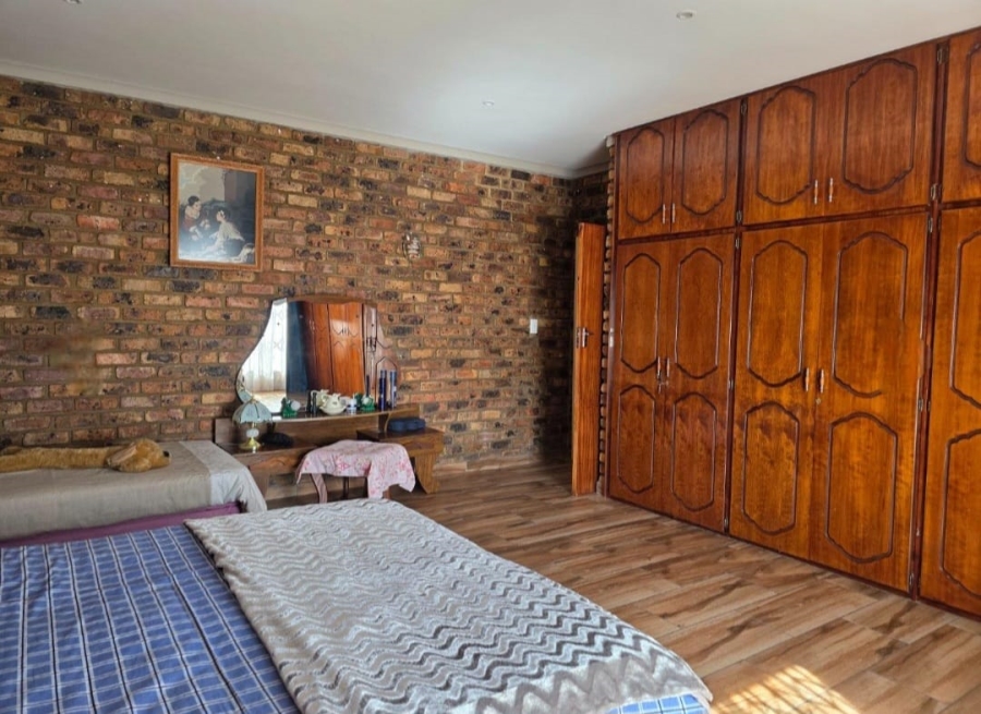 4 Bedroom Property for Sale in Bedworth Park Gauteng