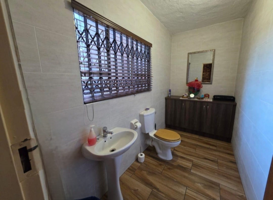 4 Bedroom Property for Sale in Bedworth Park Gauteng