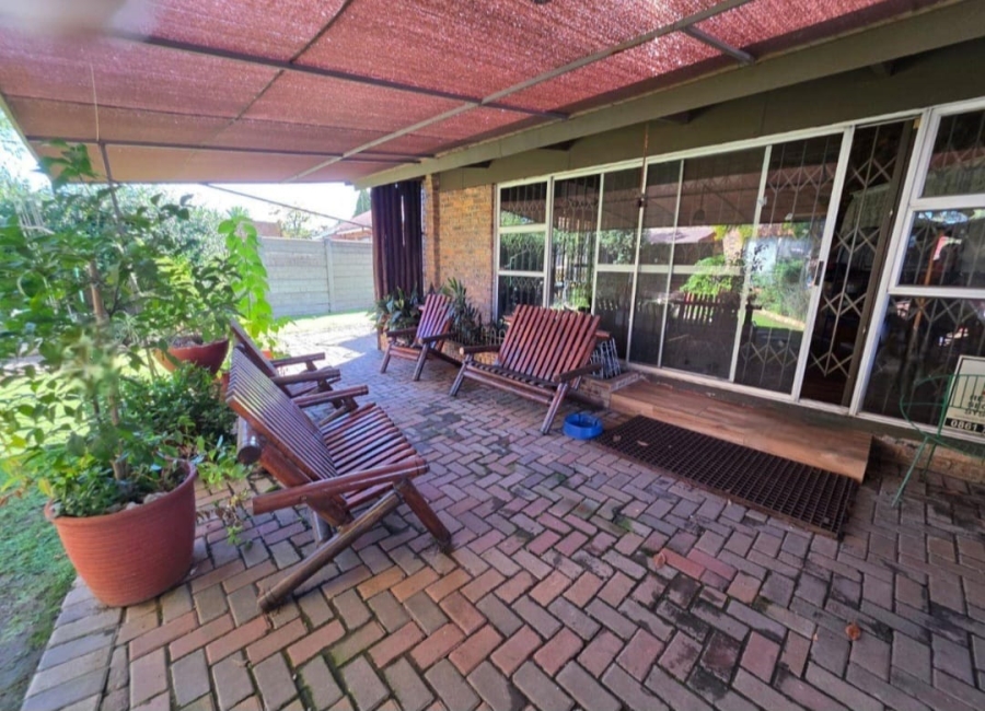 4 Bedroom Property for Sale in Bedworth Park Gauteng