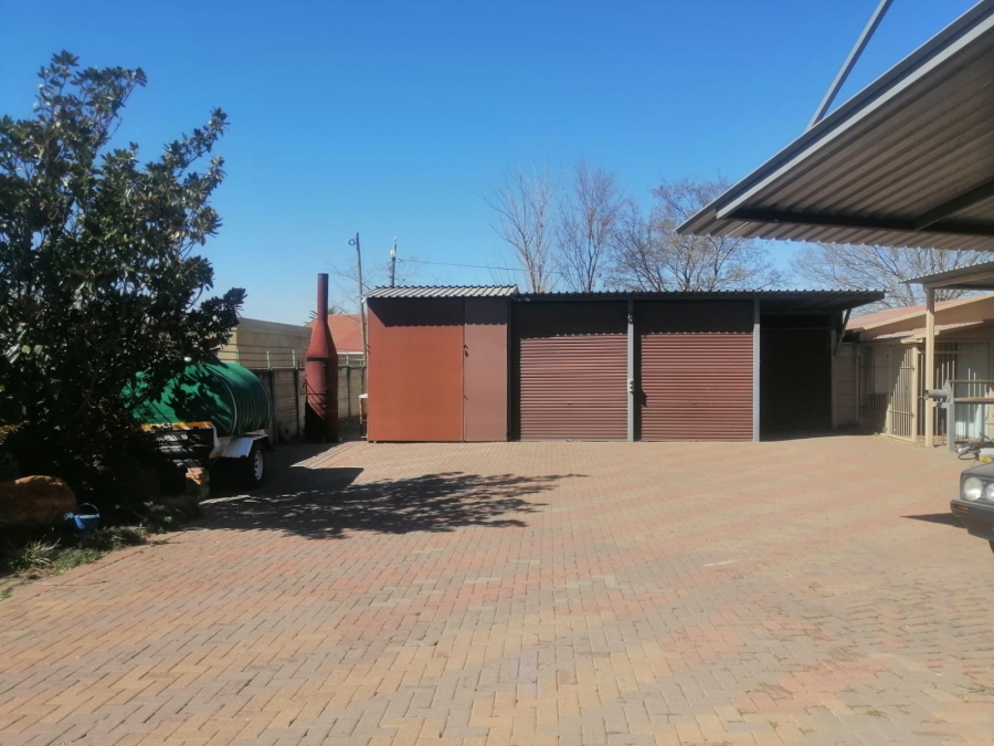 4 Bedroom Property for Sale in Bedworth Park Gauteng