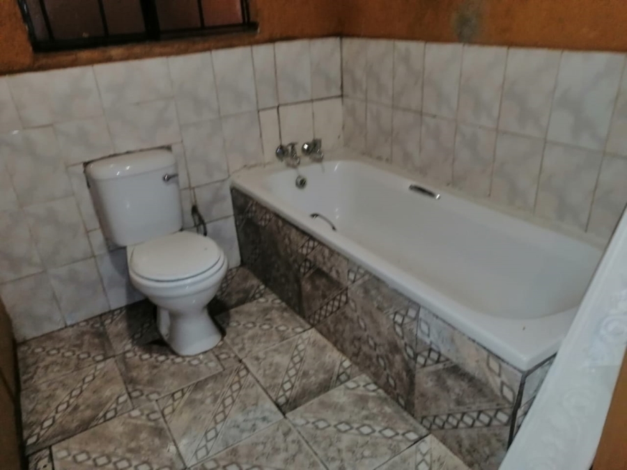 2 Bedroom Property for Sale in Sebokeng Zone 19 Gauteng