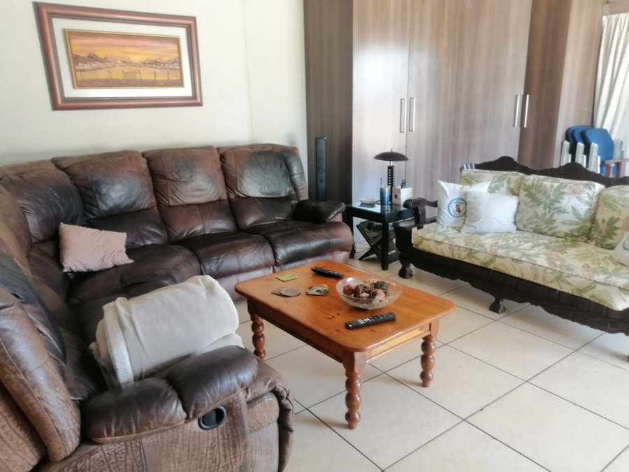3 Bedroom Property for Sale in Bonanne Gauteng