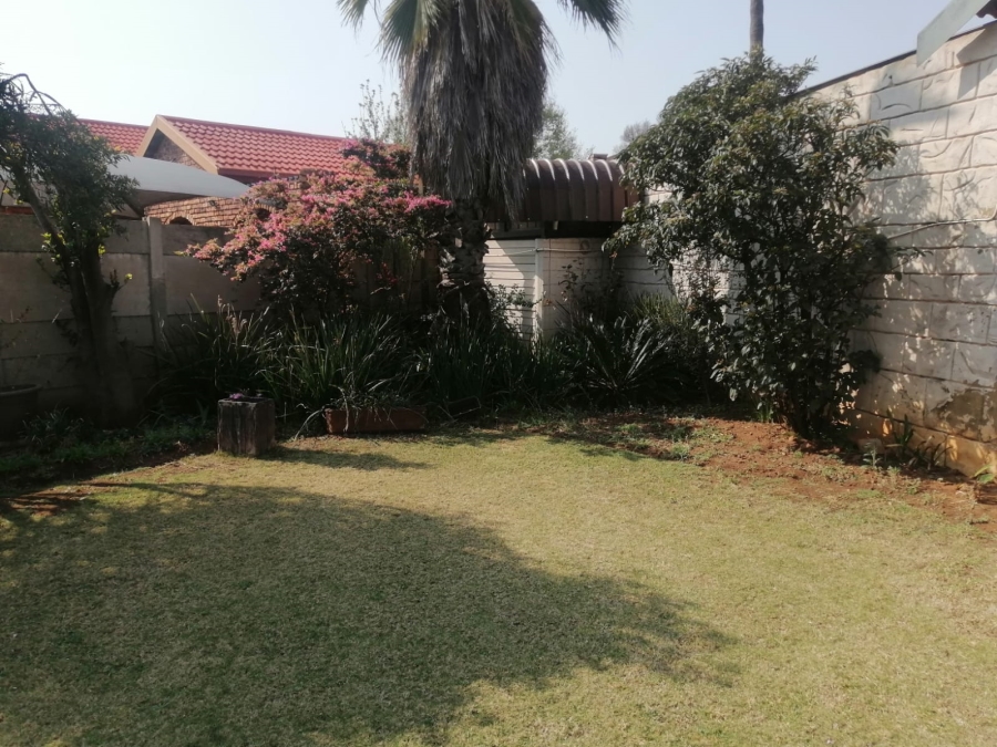 3 Bedroom Property for Sale in Bonanne Gauteng