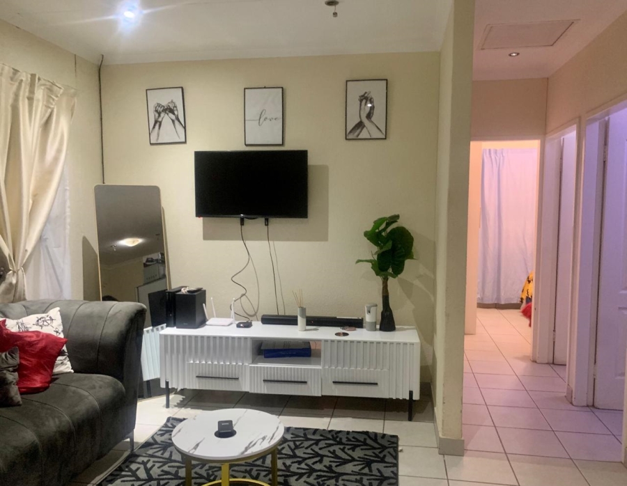 2 Bedroom Property for Sale in Vanderbijlpark CE 4 Gauteng