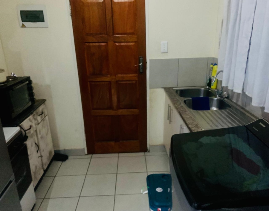 2 Bedroom Property for Sale in Vanderbijlpark CE 4 Gauteng