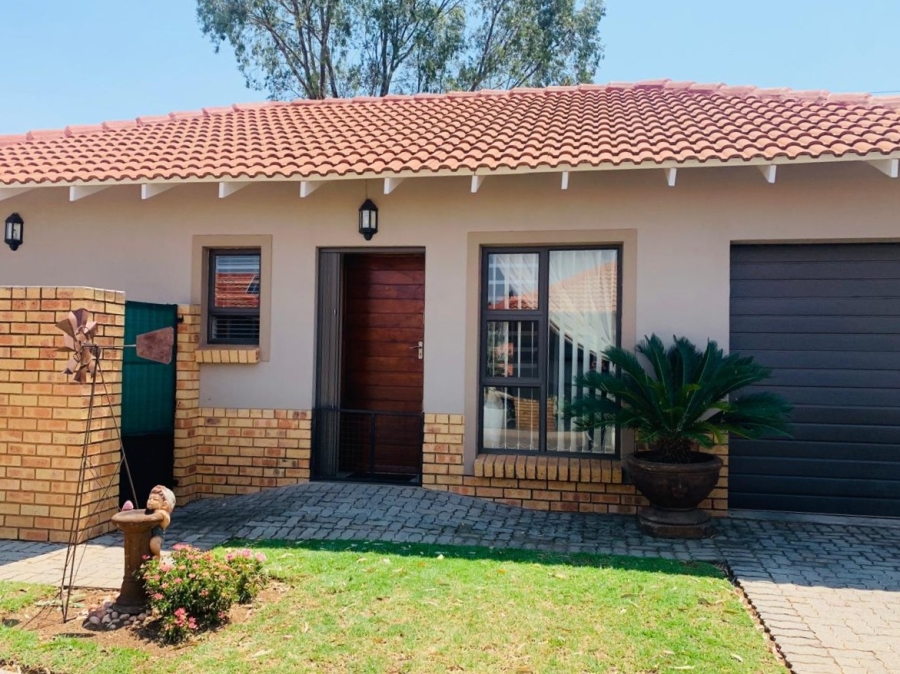 2 Bedroom Property for Sale in Jordaan Park Gauteng