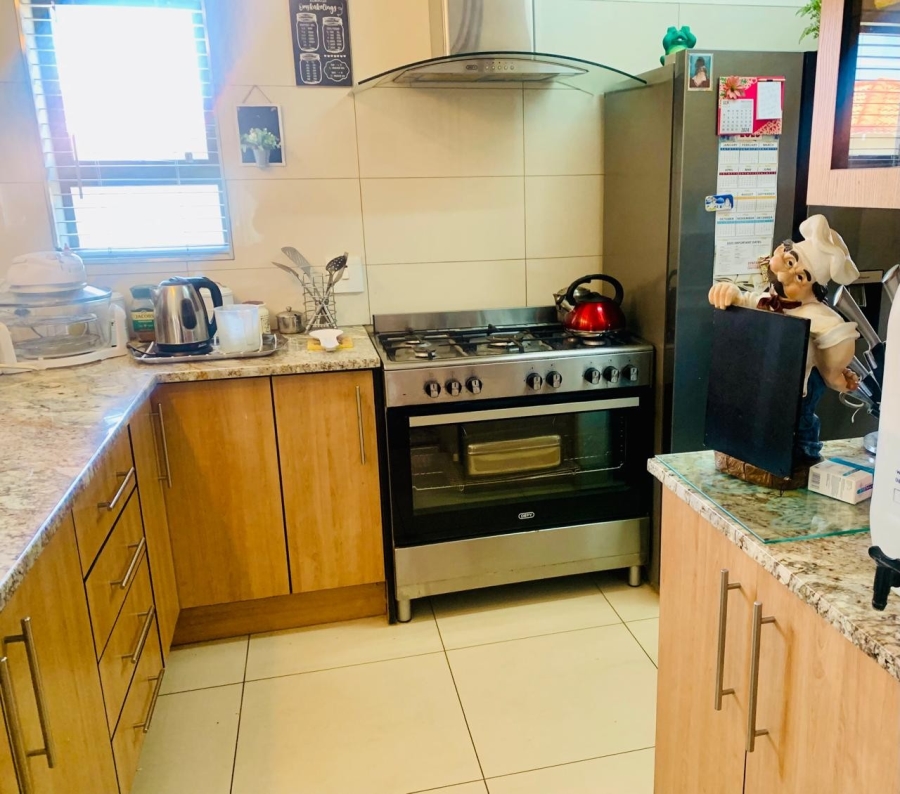 2 Bedroom Property for Sale in Jordaan Park Gauteng