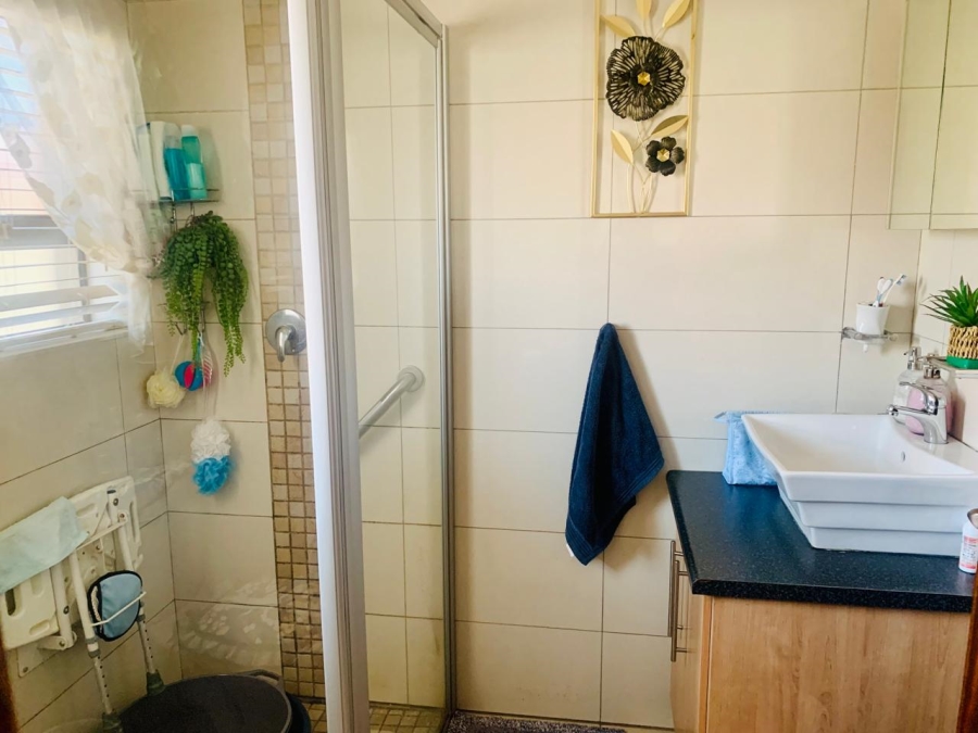 2 Bedroom Property for Sale in Jordaan Park Gauteng