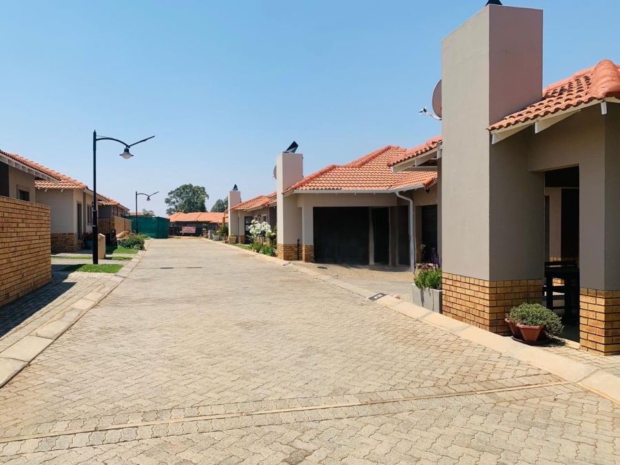 2 Bedroom Property for Sale in Jordaan Park Gauteng