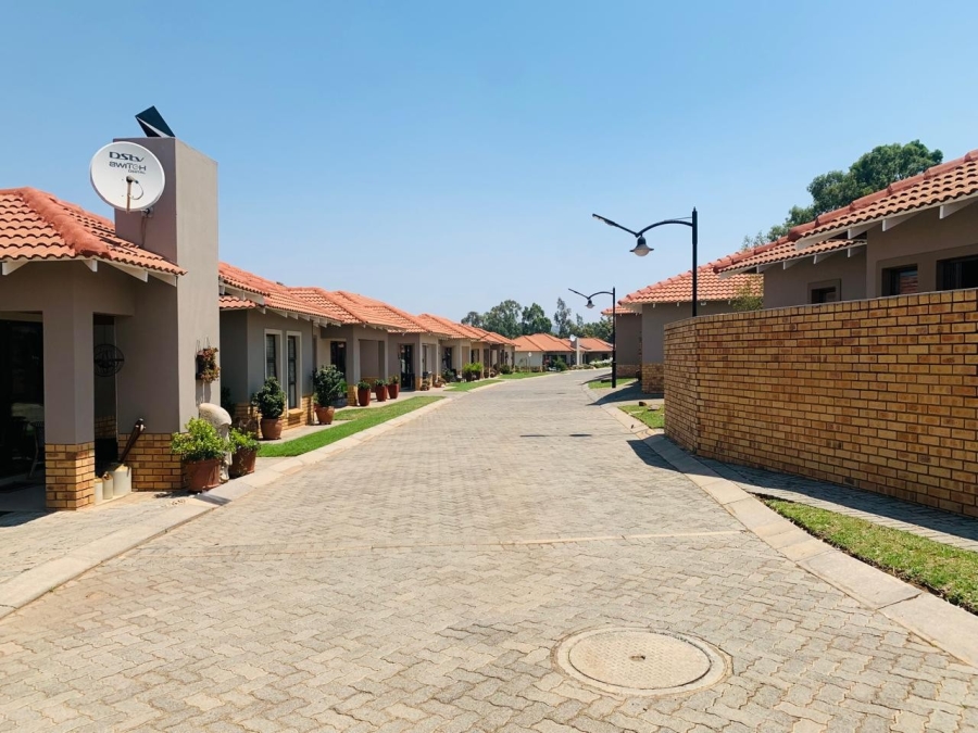 2 Bedroom Property for Sale in Jordaan Park Gauteng