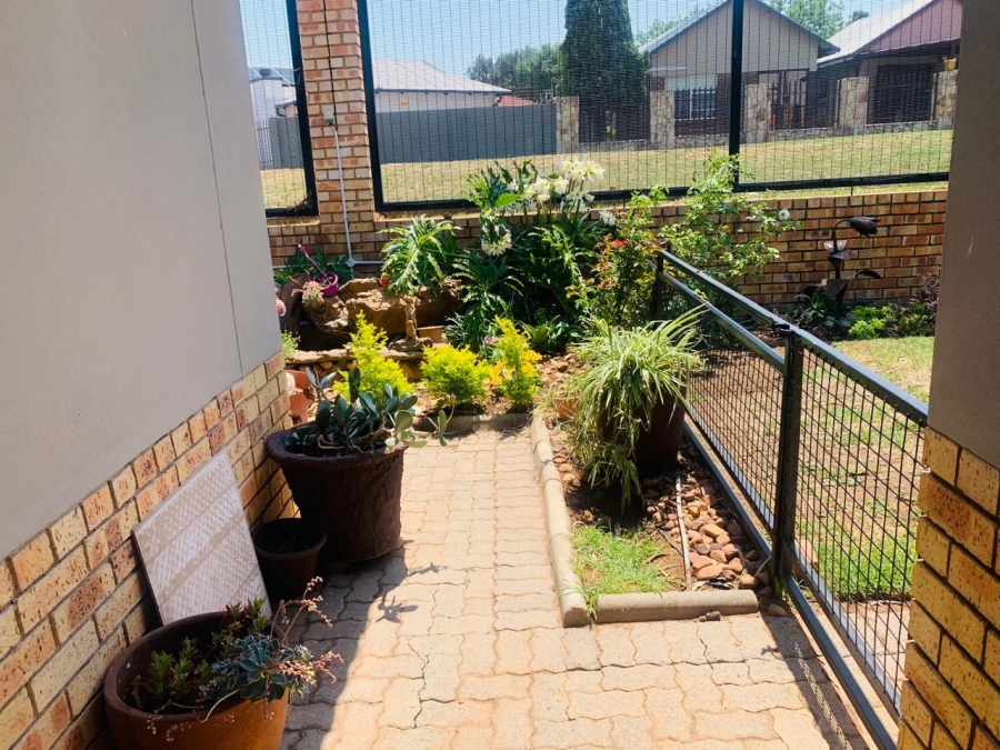 2 Bedroom Property for Sale in Jordaan Park Gauteng