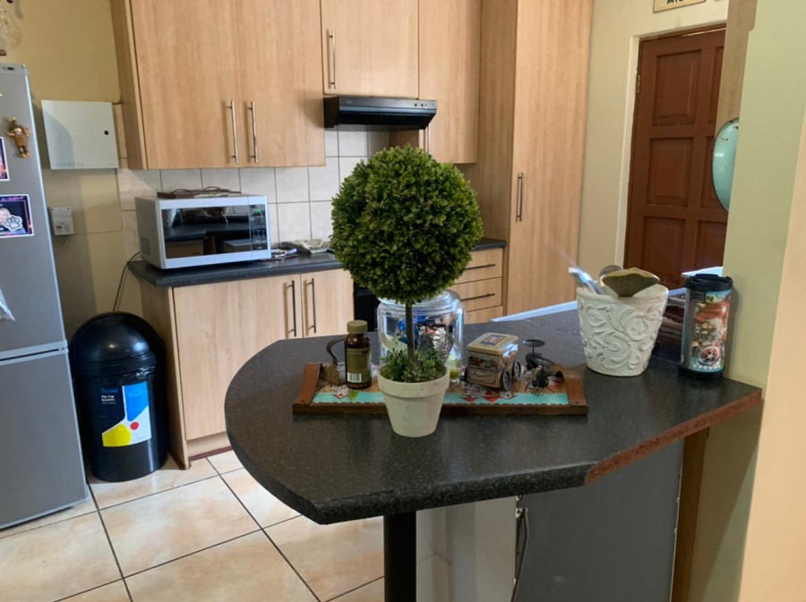 2 Bedroom Property for Sale in Heidelberg Gauteng