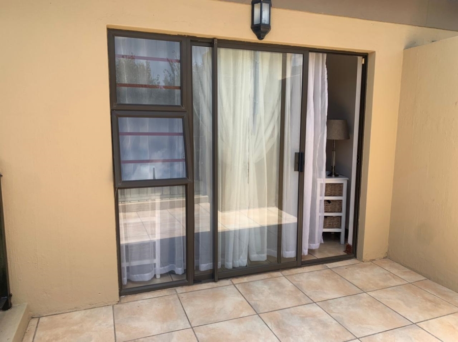 2 Bedroom Property for Sale in Heidelberg Gauteng