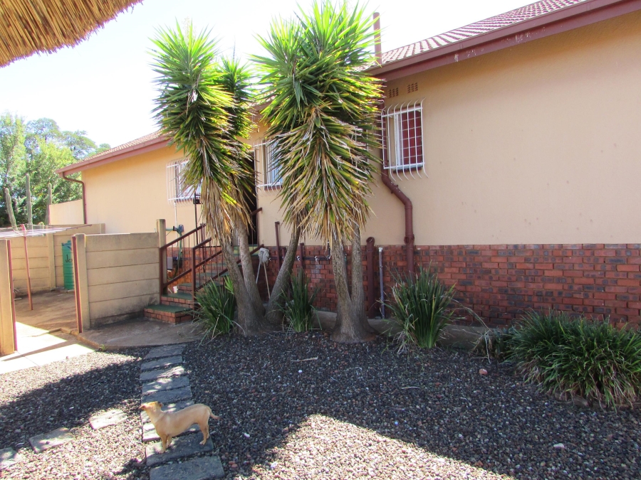 4 Bedroom Property for Sale in Hillshaven Gauteng