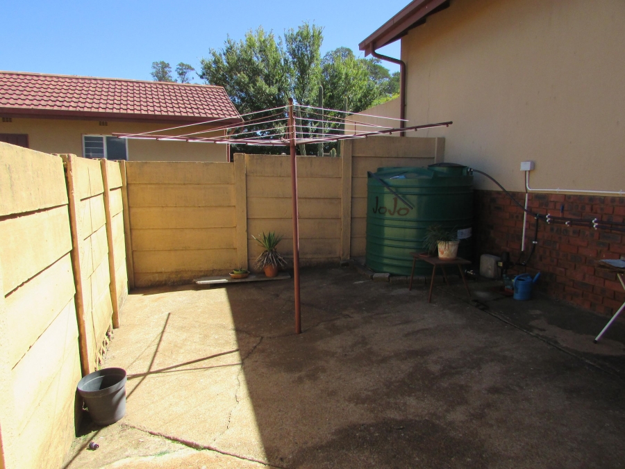 4 Bedroom Property for Sale in Hillshaven Gauteng