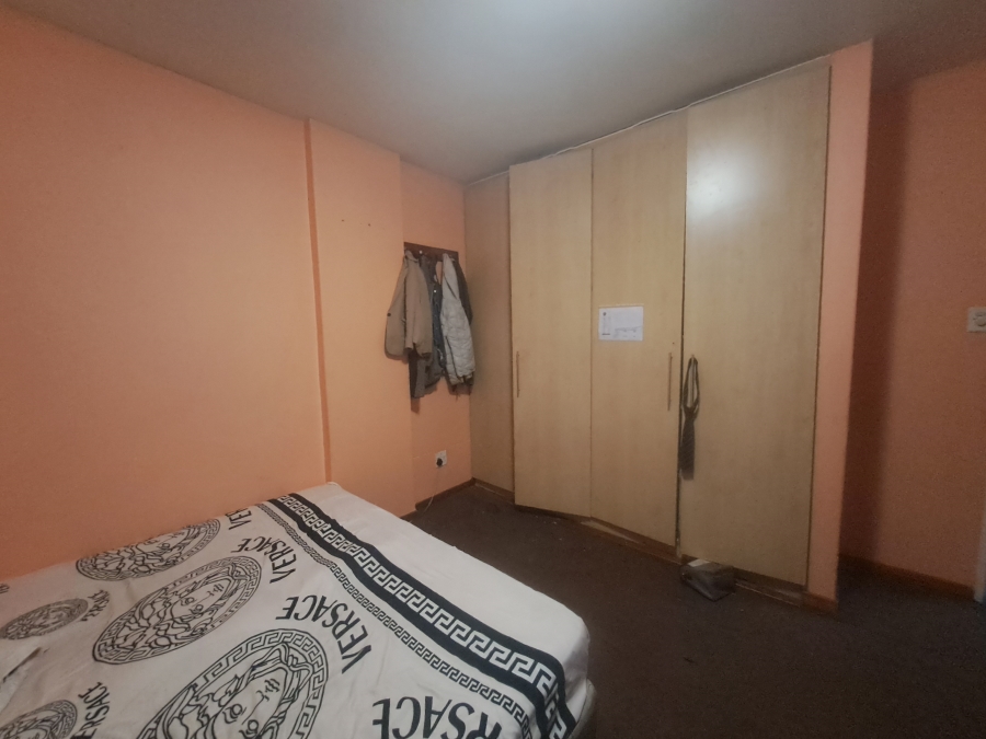 2 Bedroom Property for Sale in Yeoville Gauteng
