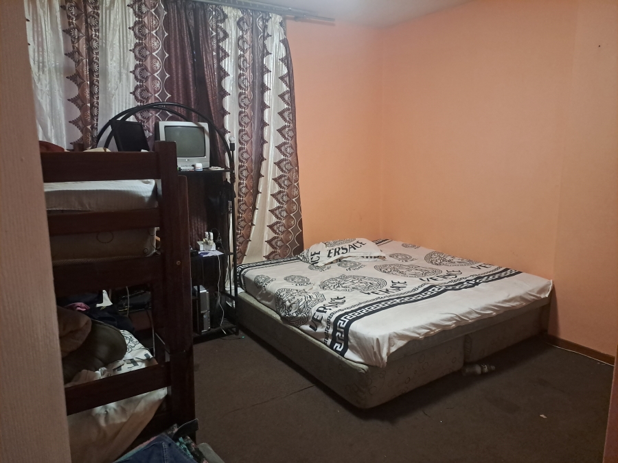 2 Bedroom Property for Sale in Yeoville Gauteng