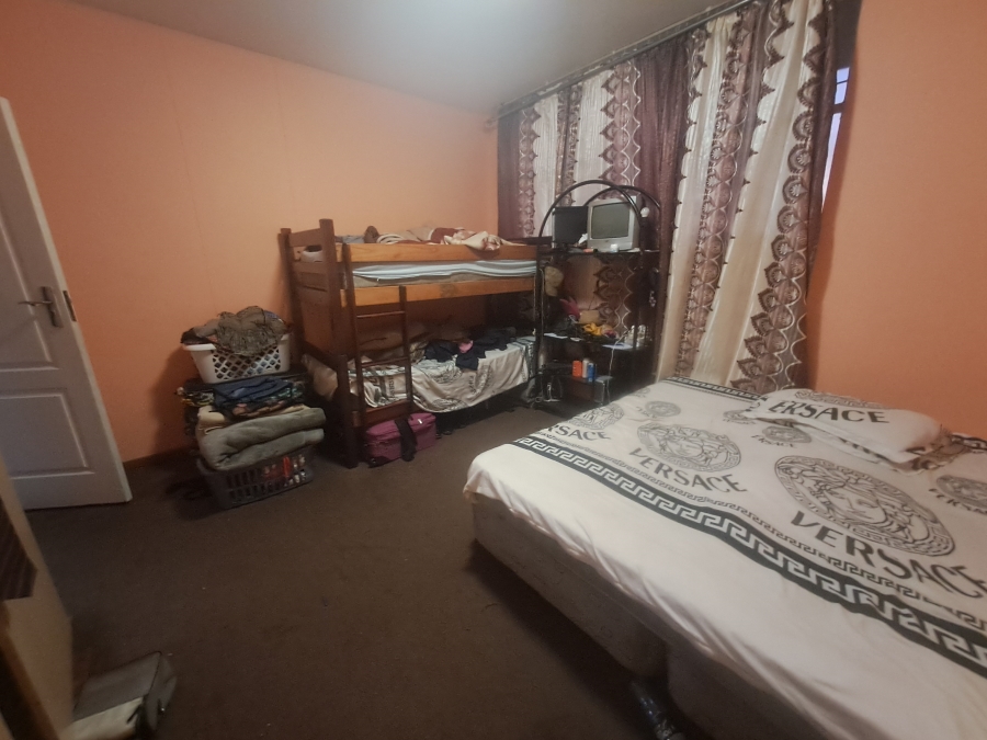2 Bedroom Property for Sale in Yeoville Gauteng