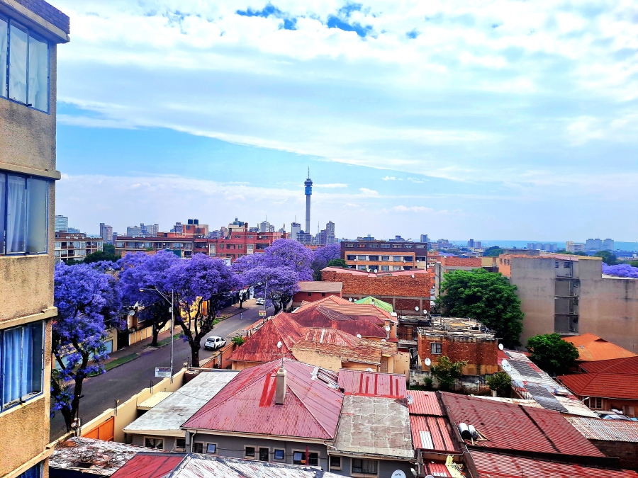 2 Bedroom Property for Sale in Yeoville Gauteng