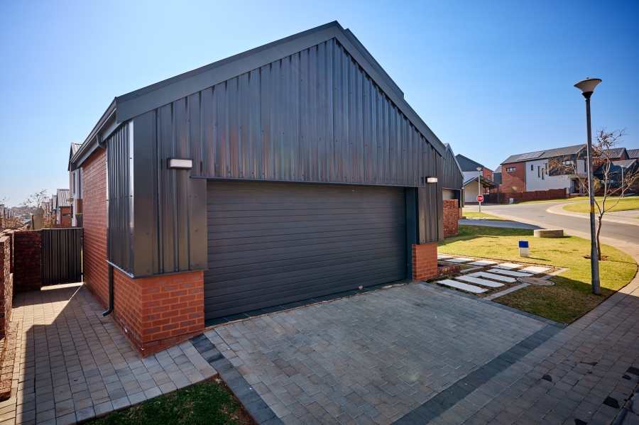 4 Bedroom Property for Sale in Kya Sands Gauteng