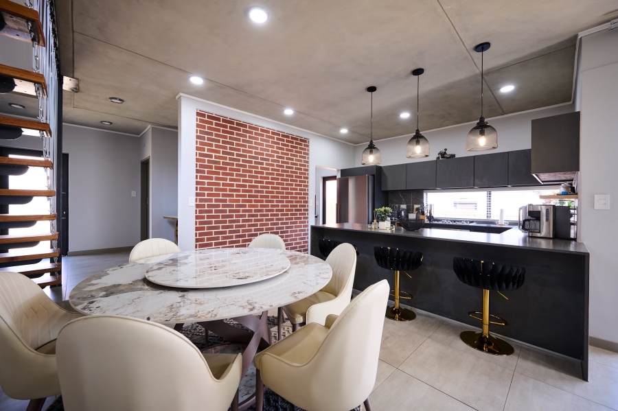 4 Bedroom Property for Sale in Kya Sands Gauteng