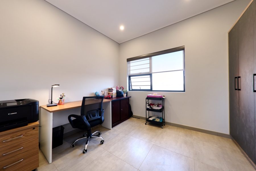 4 Bedroom Property for Sale in Kya Sands Gauteng