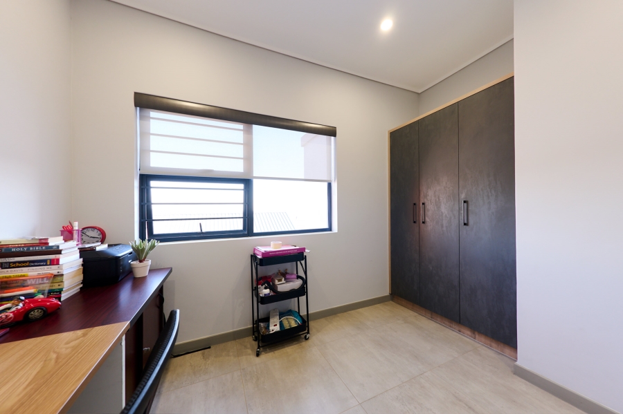4 Bedroom Property for Sale in Kya Sands Gauteng