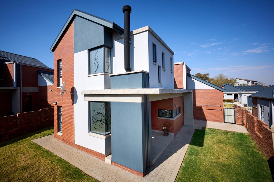 4 Bedroom Property for Sale in Kya Sands Gauteng