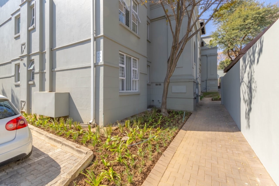 2 Bedroom Property for Sale in Bryanston Gauteng