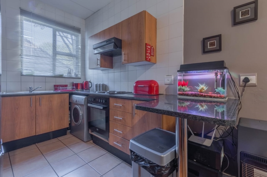 2 Bedroom Property for Sale in Bryanston Gauteng