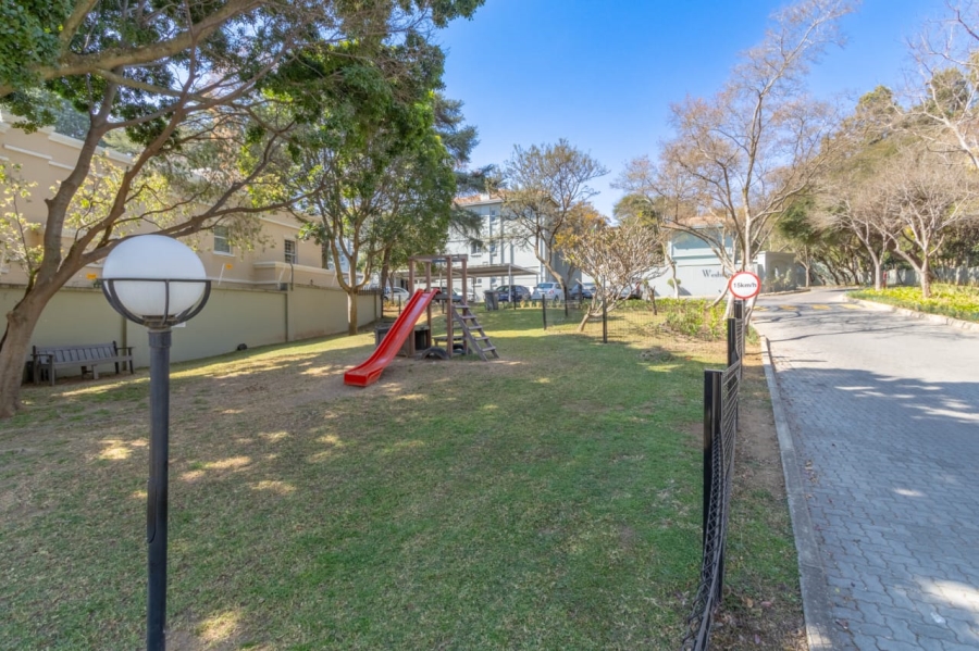 2 Bedroom Property for Sale in Bryanston Gauteng