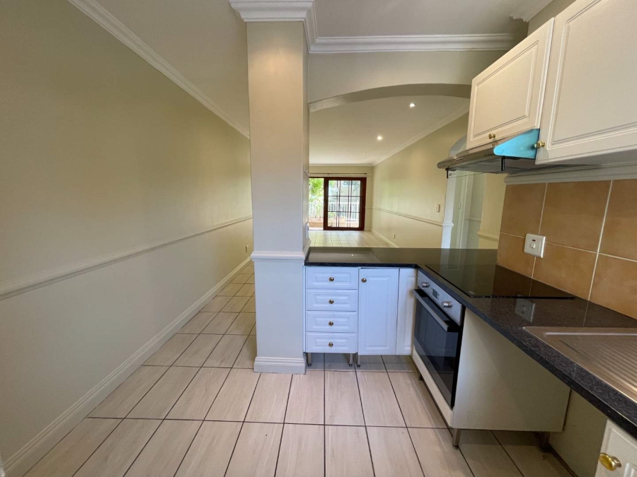 2 Bedroom Property for Sale in Saxonwold Gauteng