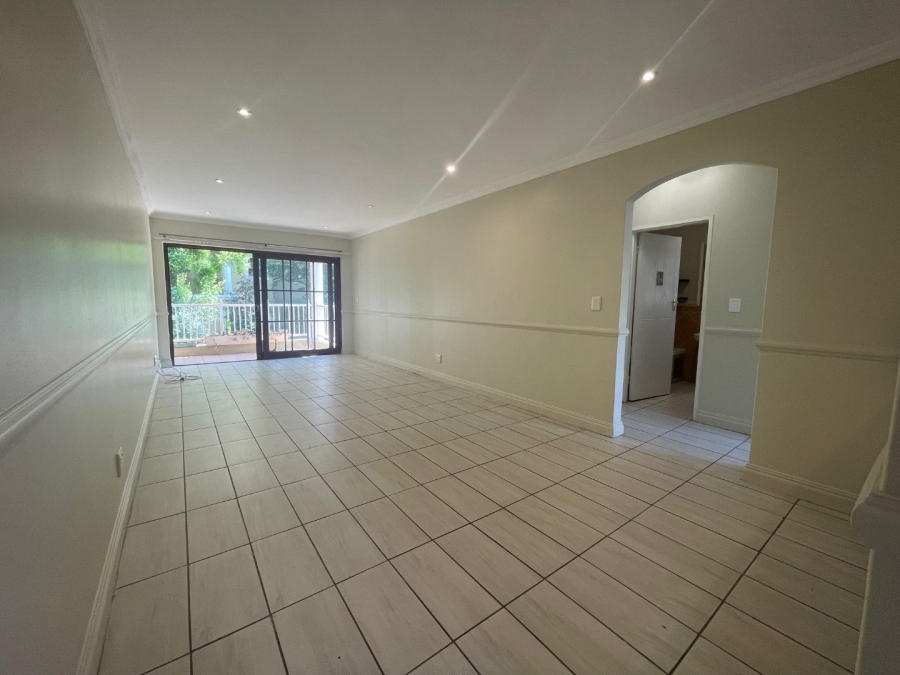 2 Bedroom Property for Sale in Saxonwold Gauteng