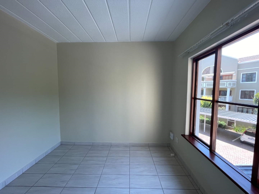 2 Bedroom Property for Sale in Saxonwold Gauteng