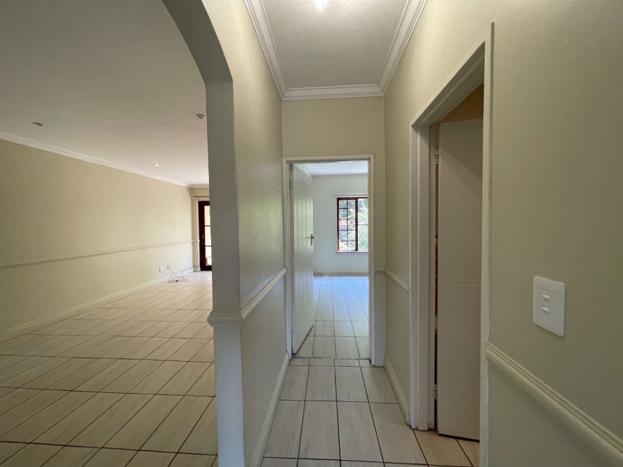 2 Bedroom Property for Sale in Saxonwold Gauteng
