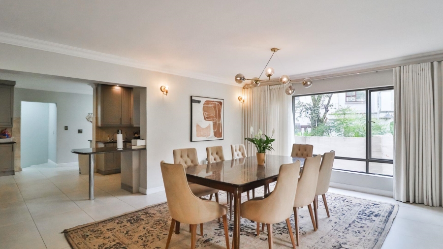 5 Bedroom Property for Sale in Woodhill Estate Gauteng