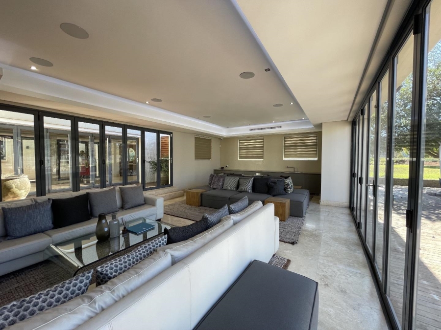 7 Bedroom Property for Sale in Rietvlei View Gauteng