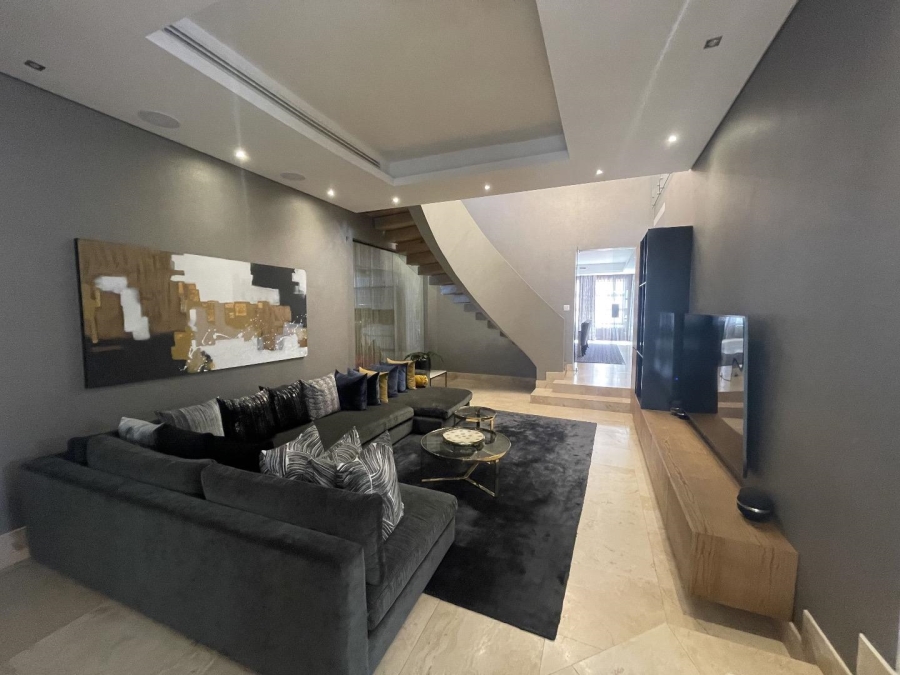 7 Bedroom Property for Sale in Rietvlei View Gauteng