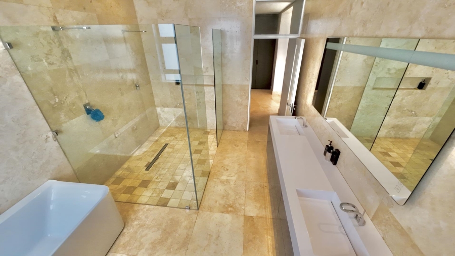 7 Bedroom Property for Sale in Rietvlei View Gauteng