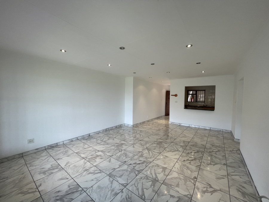 2 Bedroom Property for Sale in Bassonia Gauteng