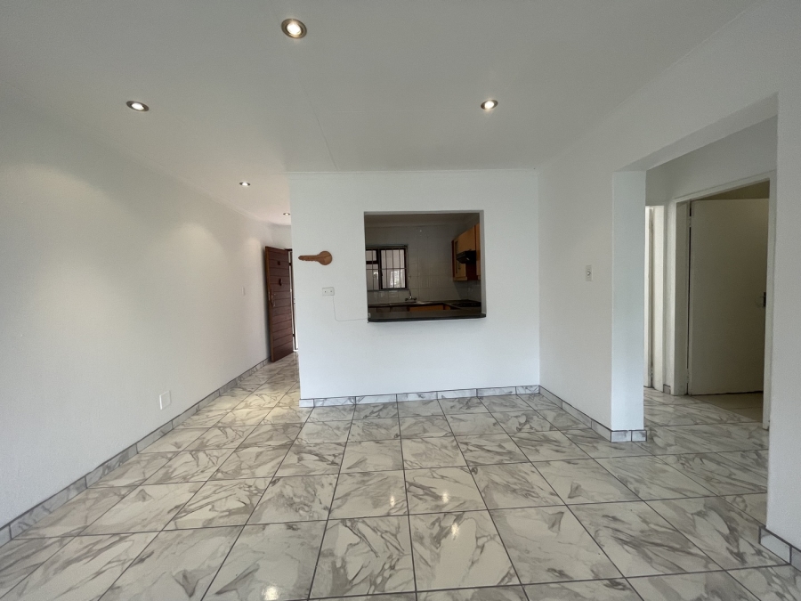 2 Bedroom Property for Sale in Bassonia Gauteng